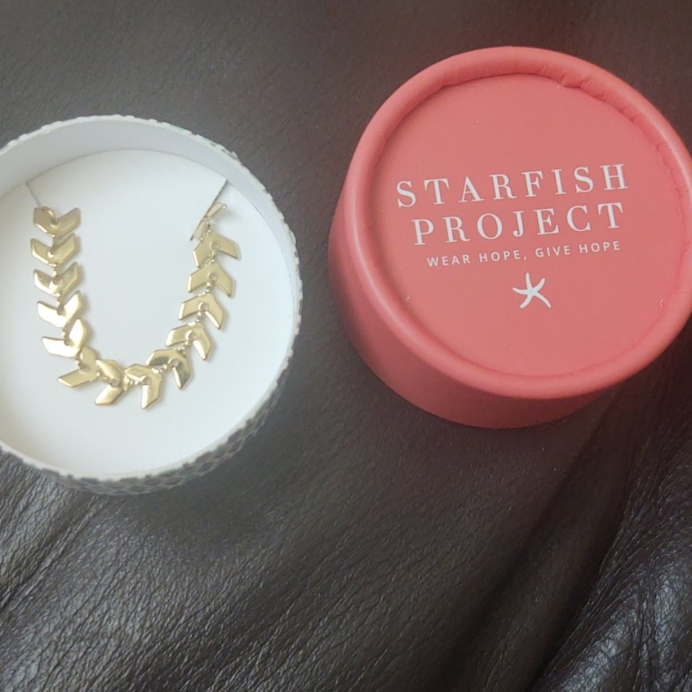 Bracelet - Picture 5 of 5